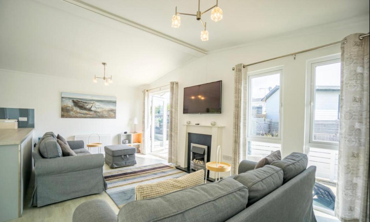 The Warren Holiday Park - Family Chalet Abersoch Eksteriør billede