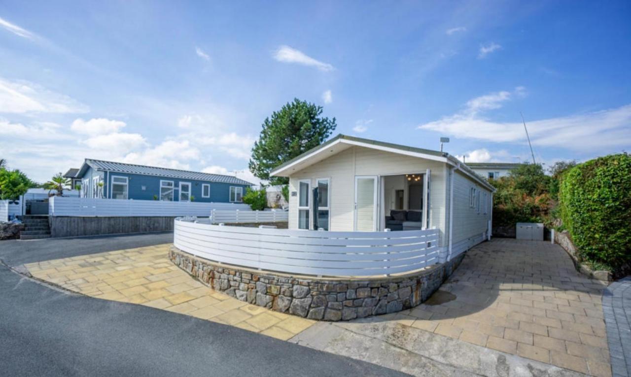 The Warren Holiday Park - Family Chalet Abersoch Eksteriør billede