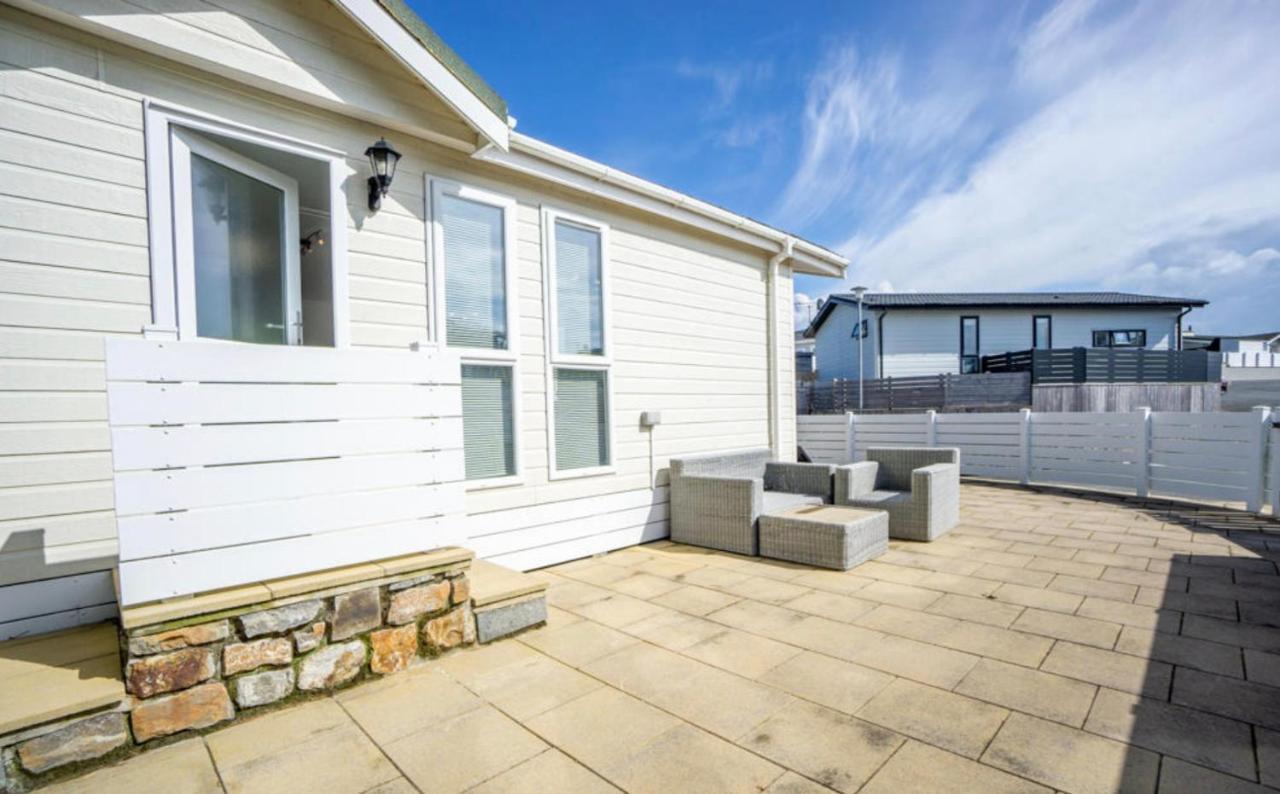 The Warren Holiday Park - Family Chalet Abersoch Eksteriør billede