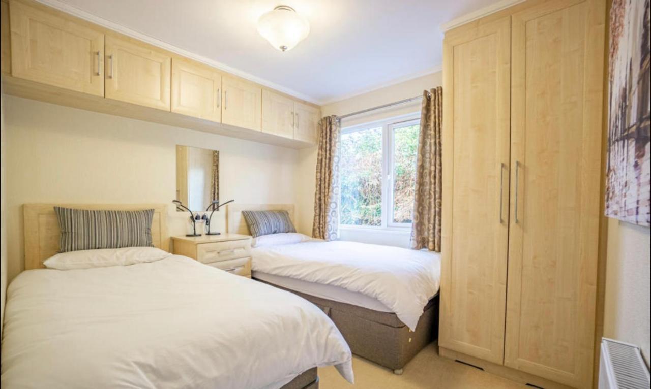 The Warren Holiday Park - Family Chalet Abersoch Eksteriør billede