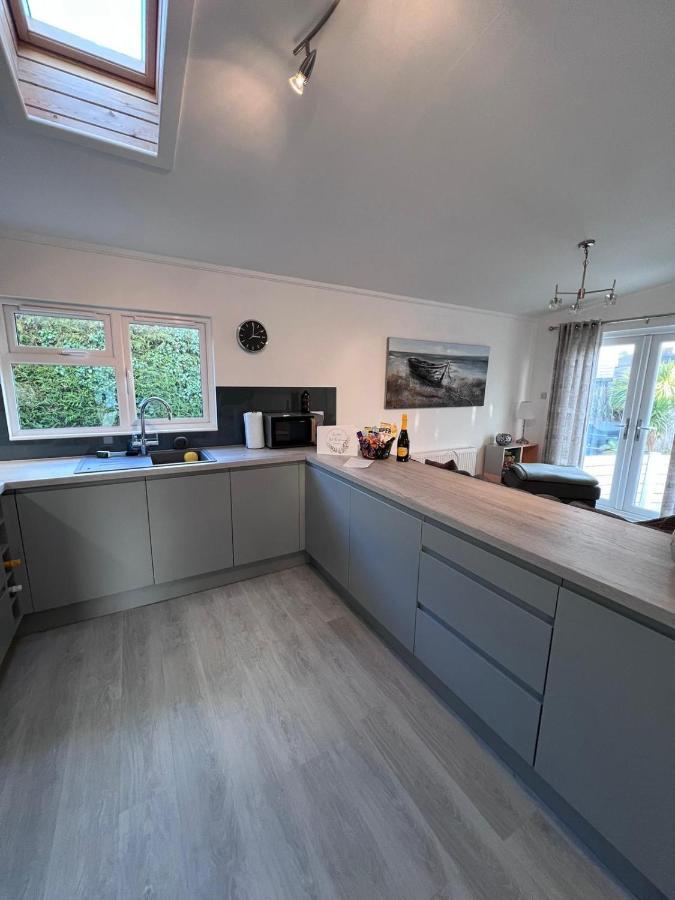 The Warren Holiday Park - Family Chalet Abersoch Eksteriør billede